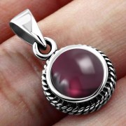 Garnet Stone Round Silver Pendant, p115